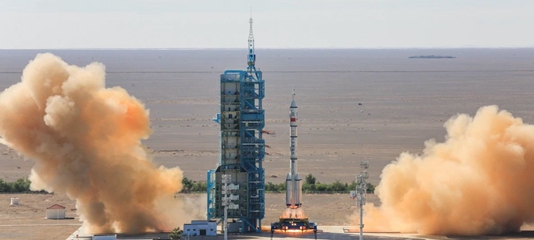 中国载人航天事业一次次在浩瀚太空刷新“中国高度”,同时也在中华民族的历史长河中培育铸就了“特别能吃苦、特别能战斗、特别能攻关、特别能奉献”的载人航天精神。