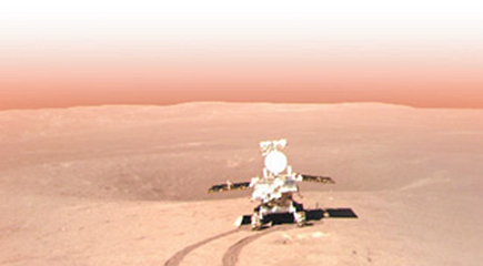 从嫦娥一号实现我国月球探测“零的突破”,到嫦娥五号月球采样返回,我国探月工程不仅开启了人类月球探测新篇章,书写了中国的探月传奇,也在实践中凝练了“追逐梦想、勇于探索、协同攻坚、合作共赢”的探月精神。